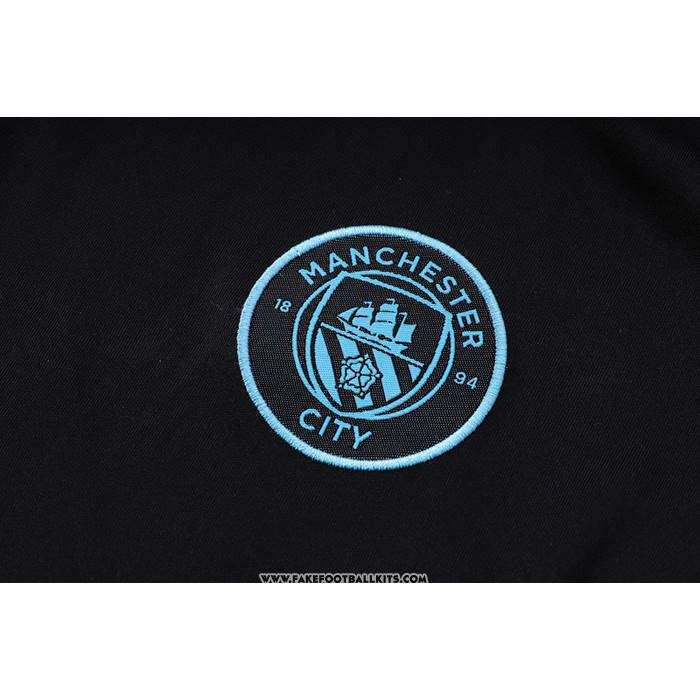 Tracksuit
 Manchester City Short Sleeve
 22/23 Black
 - Shorts
